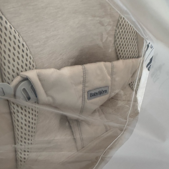 NIB Baby Bjorn Bouncer Balance Soft Beige - Picture 13 of 15